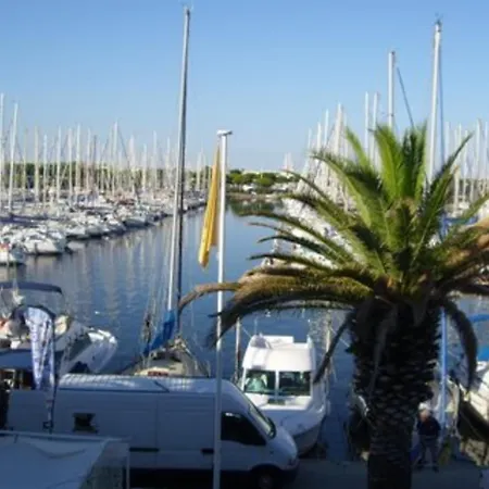 Apartment Le Grand Pavois Vue Port De Plaisance Le Grau-du-Roi